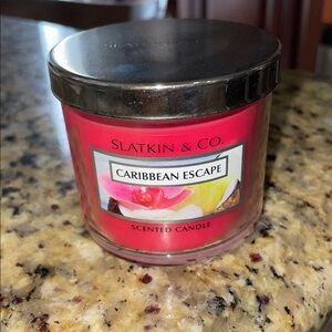 Caribbean Escape Slatkin & co Discontinued Bath and Body Works Candle.4oz used